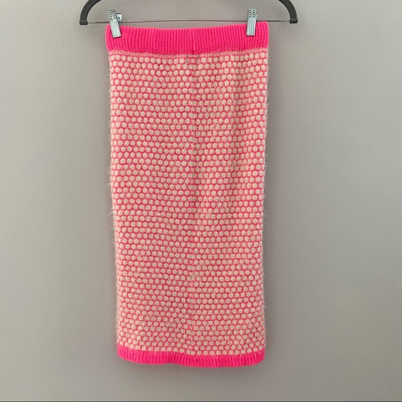 ASOS Knit Tube Skirt Neon Pink Fuzzy White Polka Dot Size 4 - Picture 3 of 6